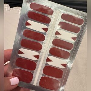 Crimson Red & White Nail Wrap Set (16 Wraps)